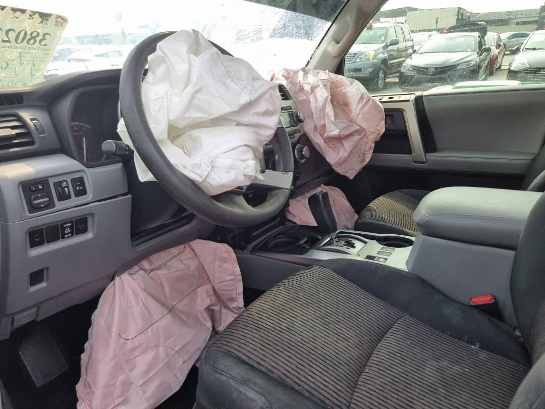 2012 TOYOTA FORTUNER — 240529 Miles — Lot 14587 — Ind. 12 - Marhaba Auctions Used Cars - Image 5