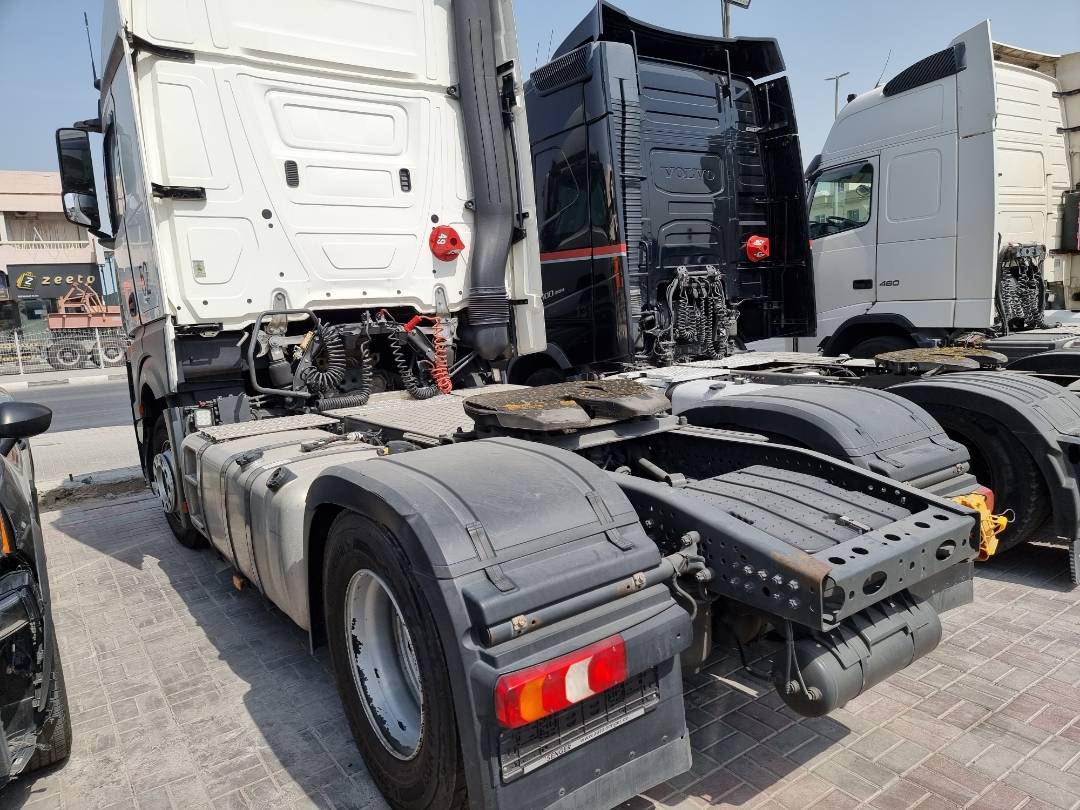 2018 MERCEDES BENZ ACTROS 1840 — 950492 KM — Lot 10219213 — Main - Marhaba Auctions Used Cars - Image 5