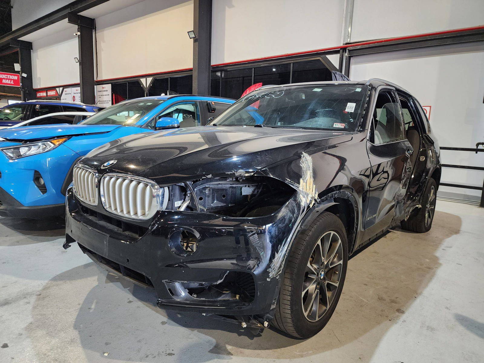 2017 BMW X5 XDRIVE35I — 47023 Miles — Lot H0X78450 — Souq - Marhaba Auctions Used Cars - Image 4