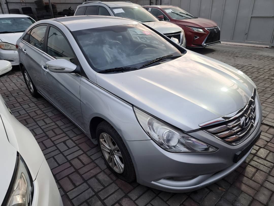 HYUNDAI SONATA 2011 - Marhaba Auction Used Cars - Image 3
