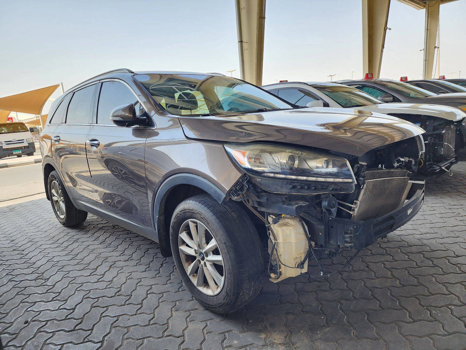 2019 KIA SORENTO — 146874 Miles — Lot 36601 — Souq - Marhaba Auctions Used Cars - Image 4
