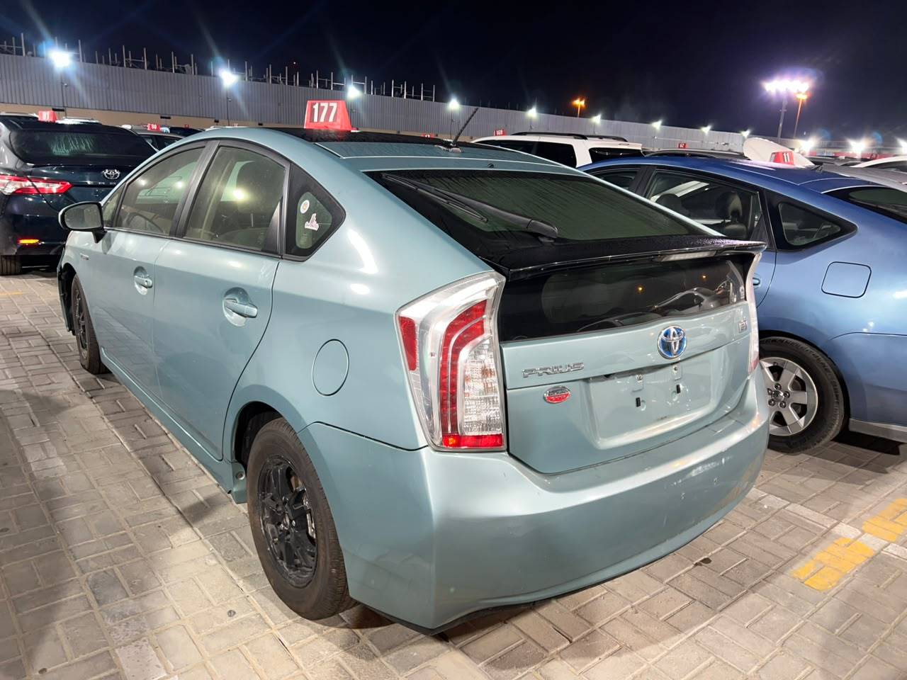 2014 TOYOTA PRIUS — 178604 Miles — Lot U3E1758960 - Marhaba Auctions Used Cars - Image 4