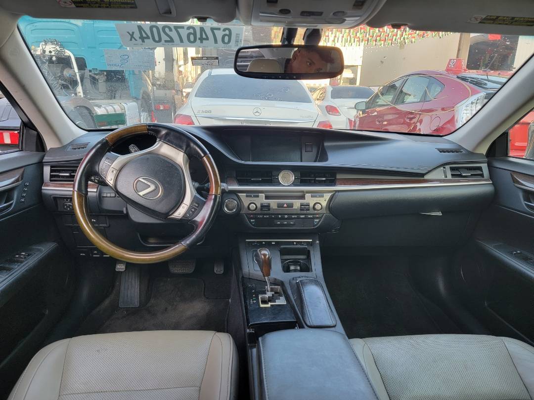 2015 LEXUS ES 350 — 103442 Miles — Lot GXF2179543 — Main - Marhaba Auctions Used Cars - Image 8