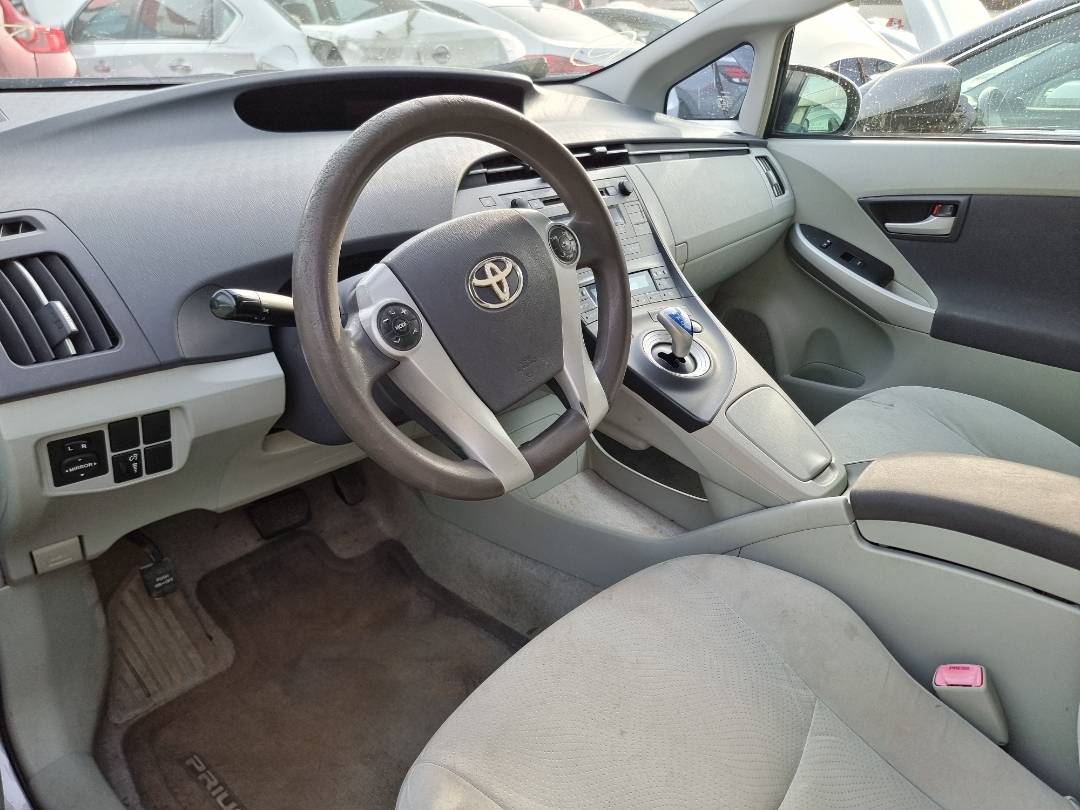 2010 TOYOTA PRIUS — 236914 Miles — Lot 205053 — Ind. 12 - Marhaba Auctions Used Cars - Image 5