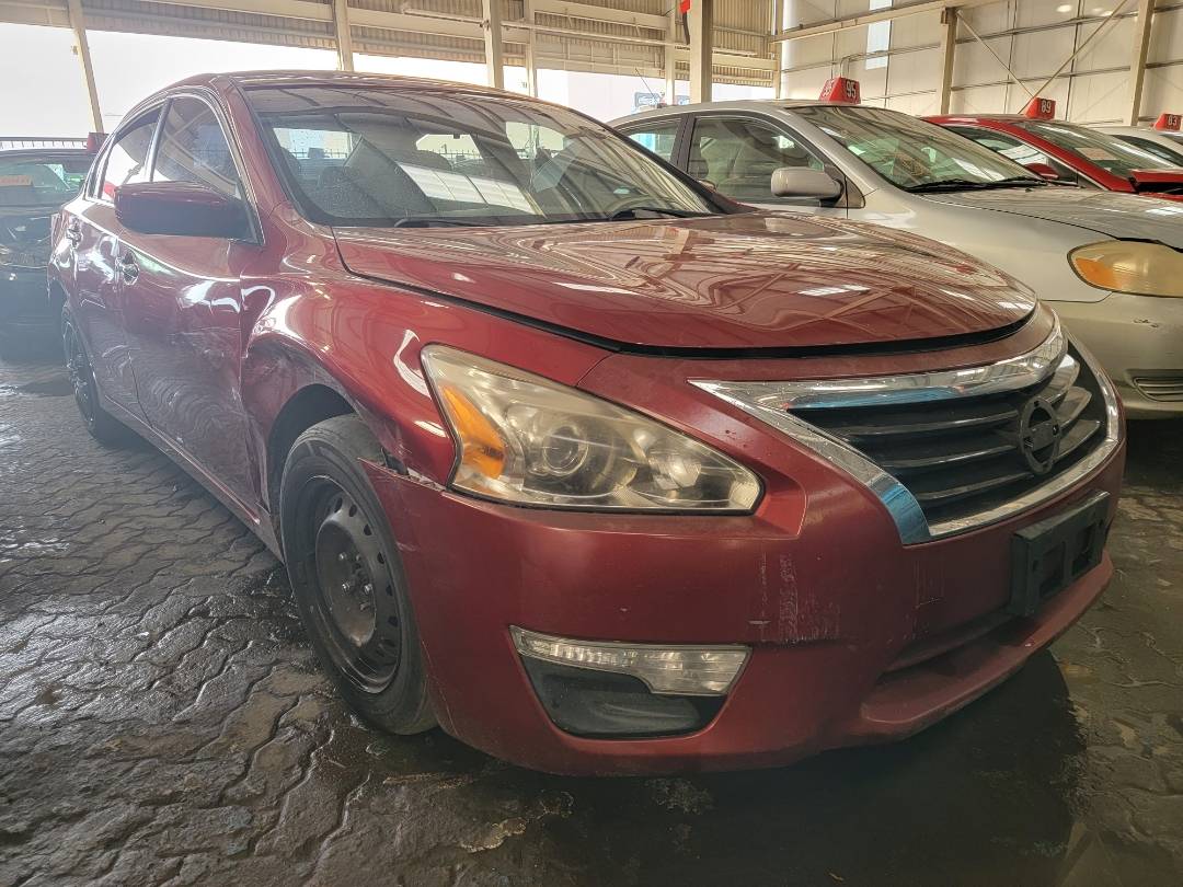 2014 NISSAN ALTIMA — 194836 Miles — Lot 38437770 - Marhaba Auctions Used Cars - Image 5