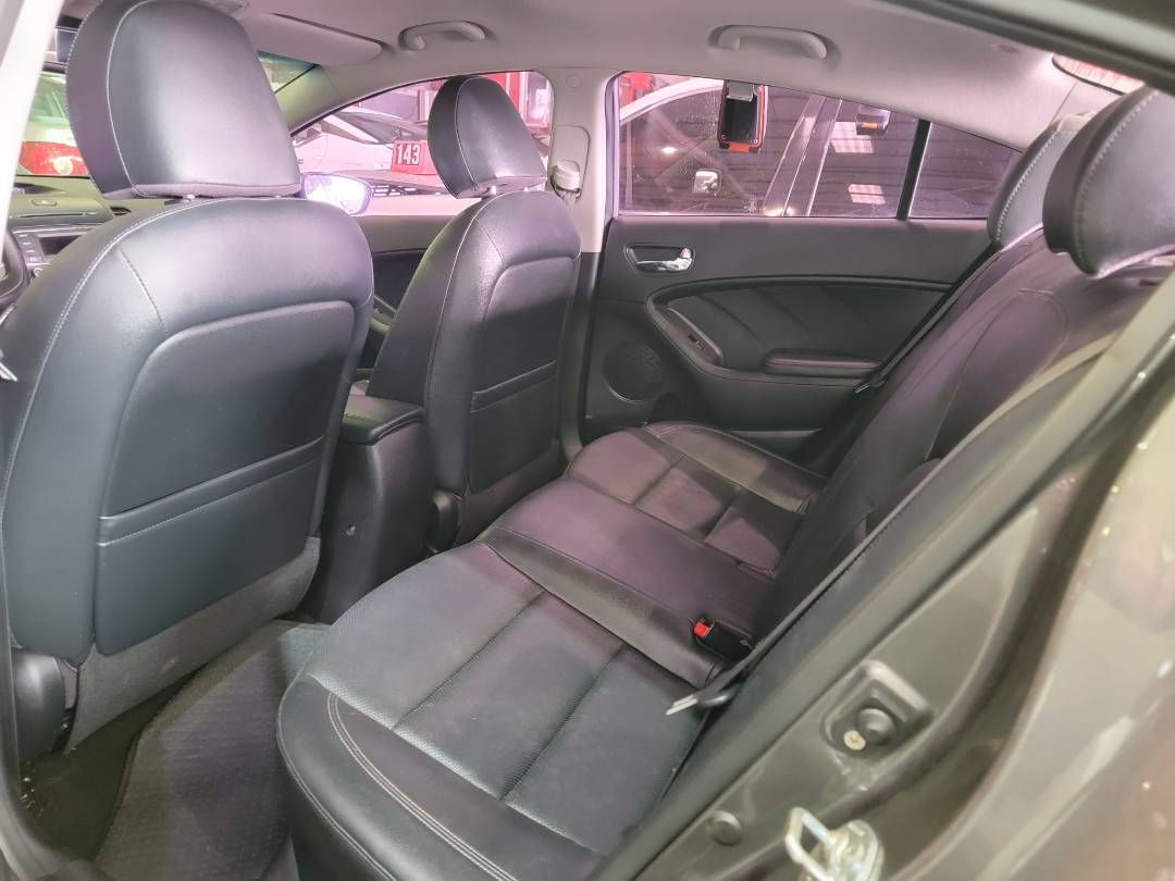 2013 KIA K3 — 203950 KM — Lot A042443 — Main - Marhaba Auctions Used Cars - Image 6