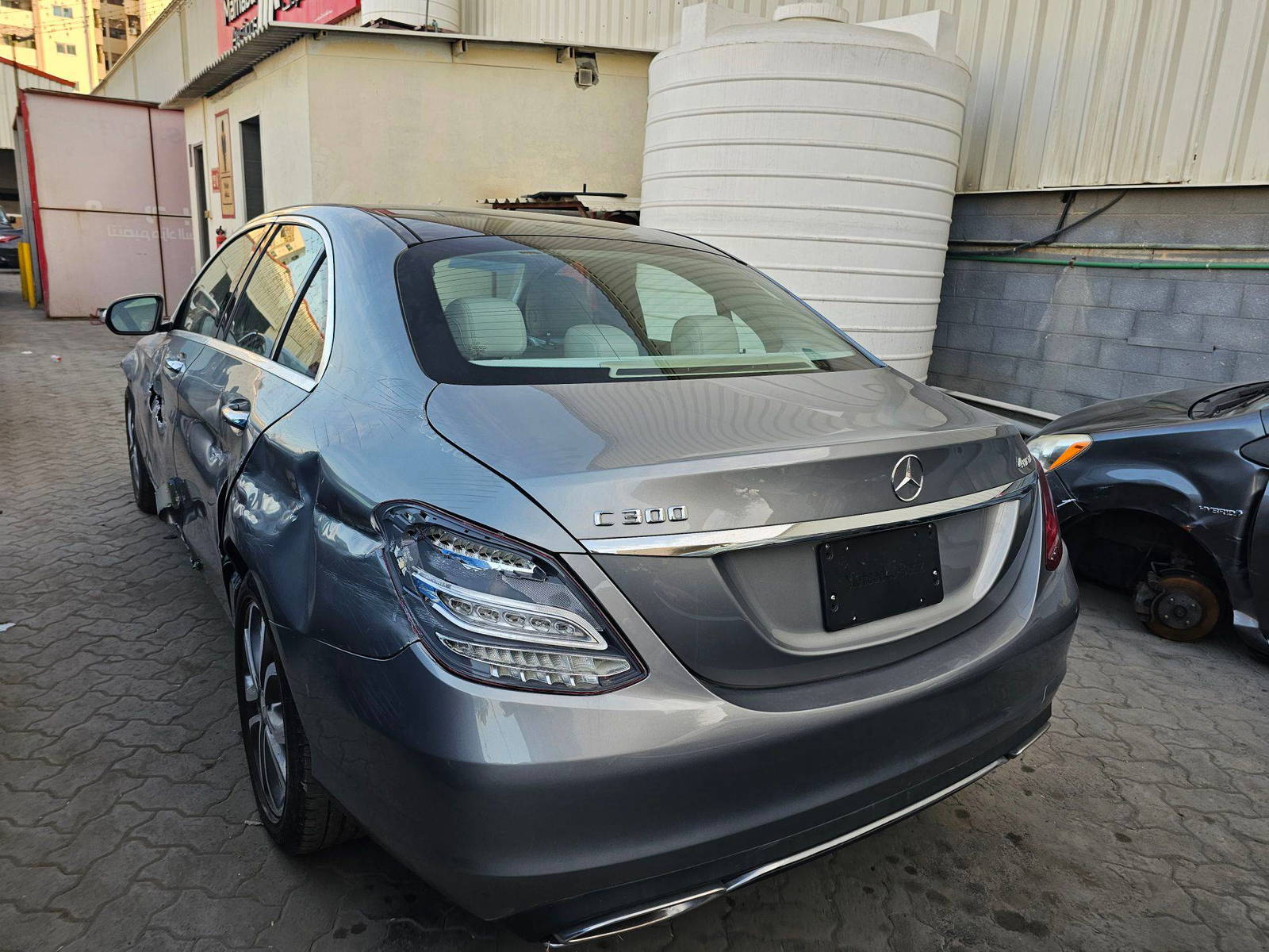 MERCEDES BENZ C300 2015 - Marhaba Auction Used Cars - Image 4