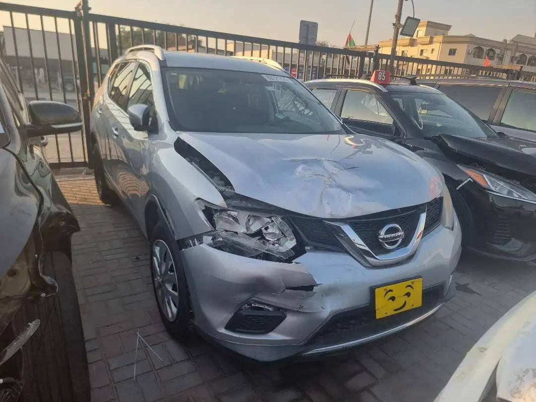 NISSAN ROGUE
