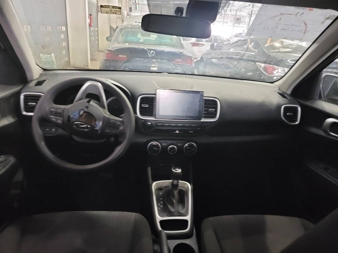 2021 HYUNDAI VENUE SEL — 51298 Miles — Lot 42619014 — Ind. 12 - Marhaba Auctions Used Cars - Image 8