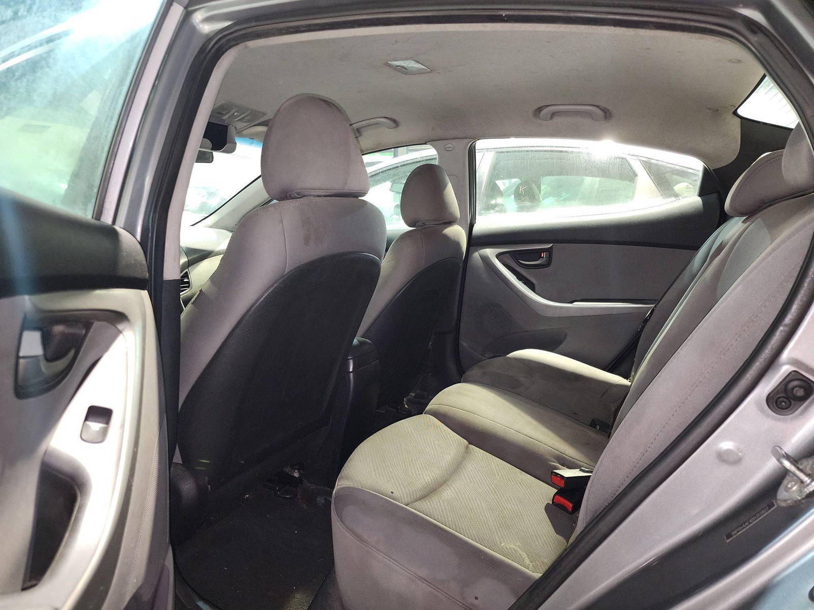 2013 HYUNDAI ELANTRA — 208371 Miles — Lot 42196075 — Al Quoz - Marhaba Auctions Used Cars - Image 7
