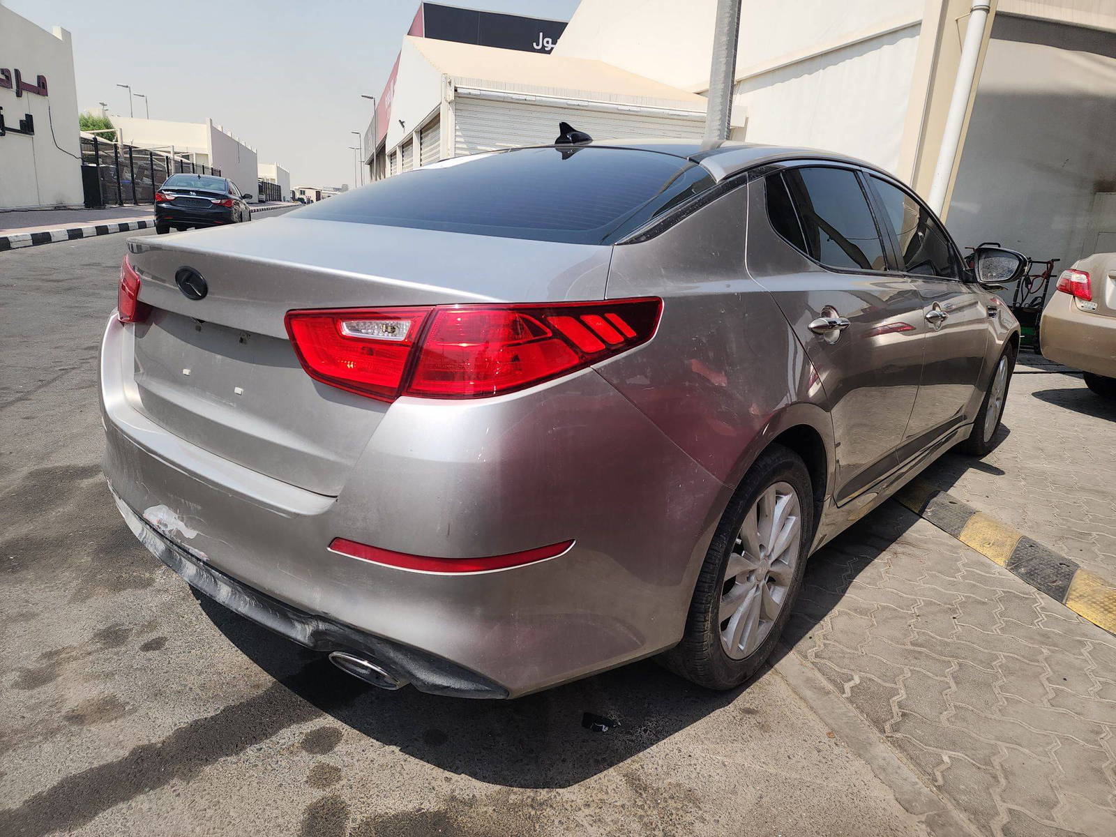 2014 KIA OPTIMA — 166016 Miles — Lot 42690824 — Souq - Marhaba Auctions Used Cars - Image 3