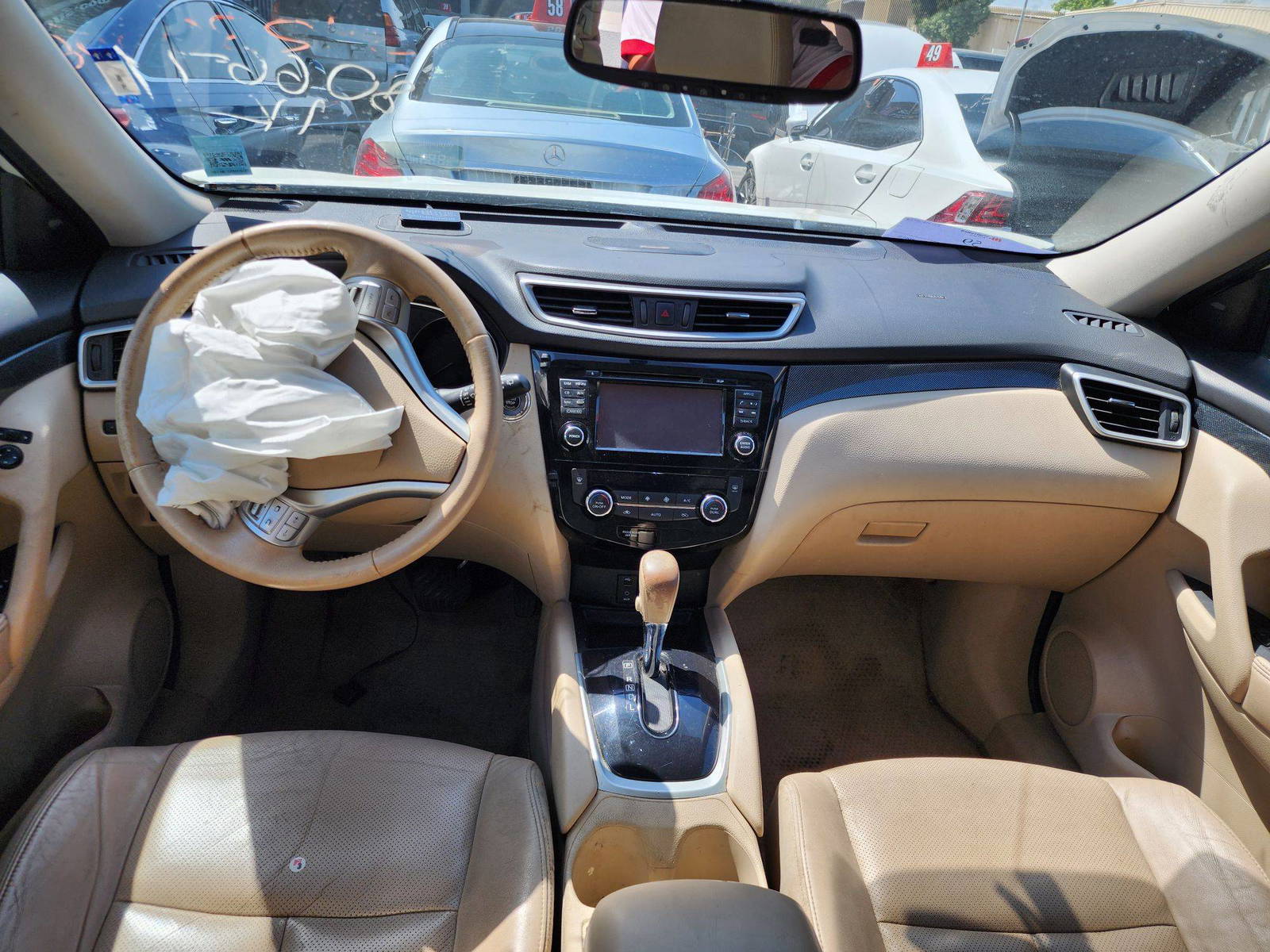 2015 NISSAN ROGUE — 185355 Miles — Lot 39230258 — Al Quoz - Marhaba Auctions Used Cars - Image 7
