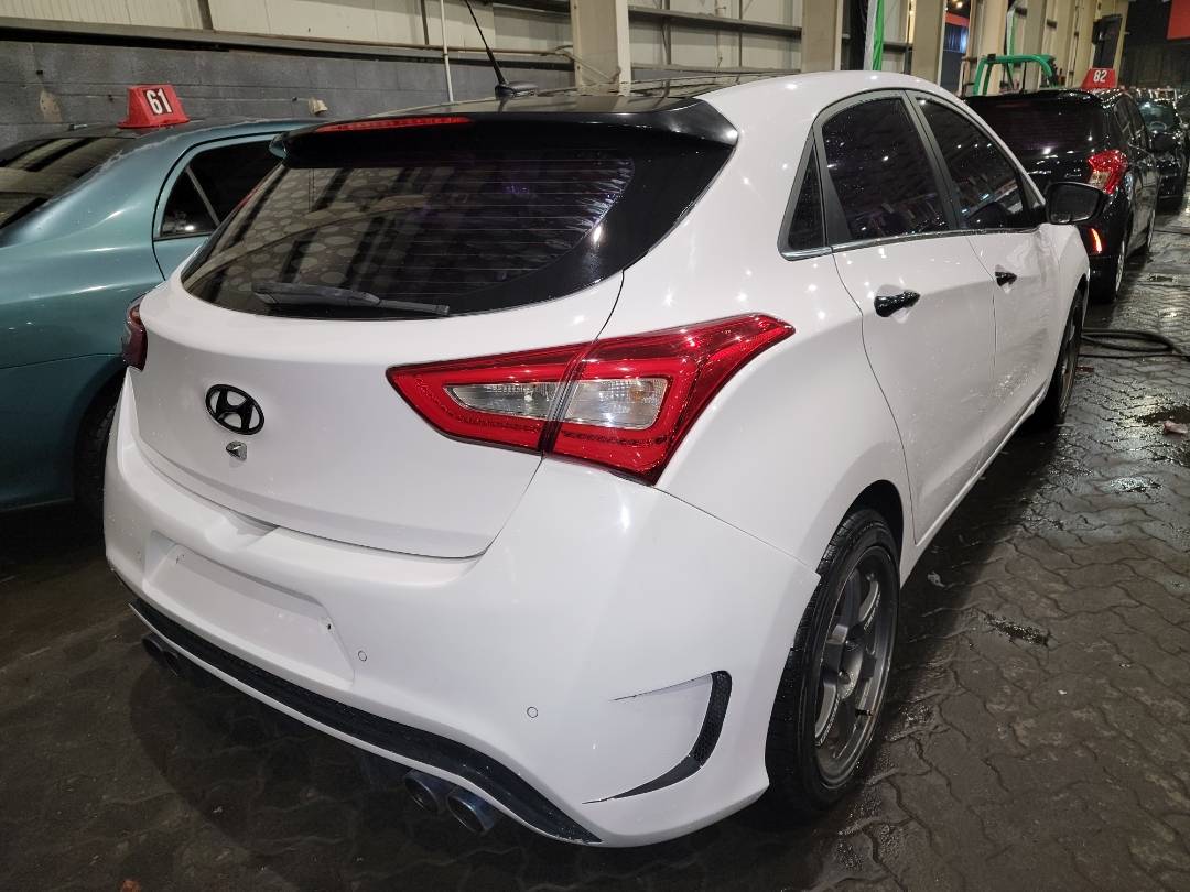 2014 HYUNDAI i30 — 111721 KM — Lot 170934 - Marhaba Auctions Used Cars - Image 4