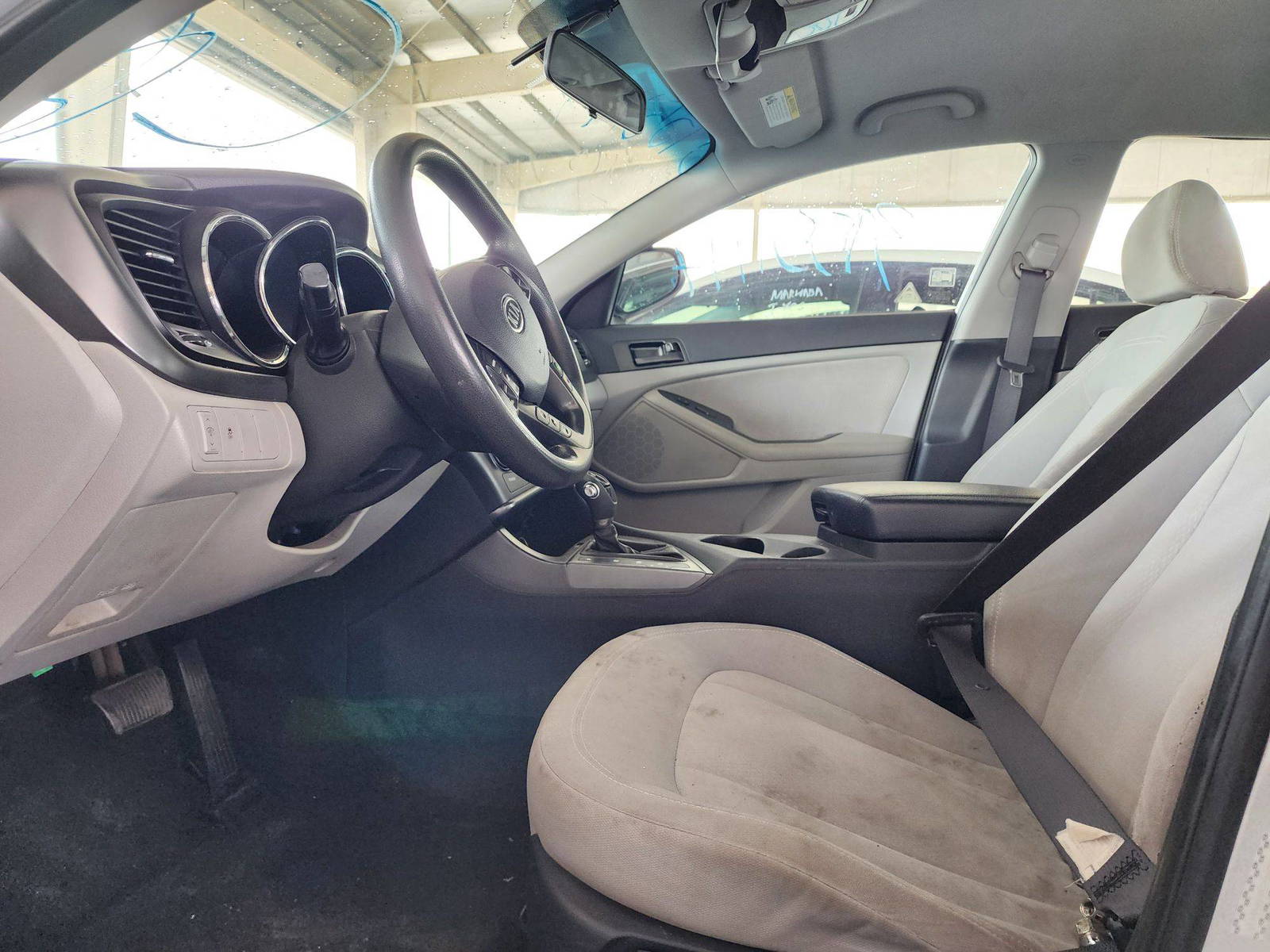 2011 KIA OPTIMA — 221259 Miles — Lot 39551447 — Souq - Marhaba Auctions Used Cars - Image 8