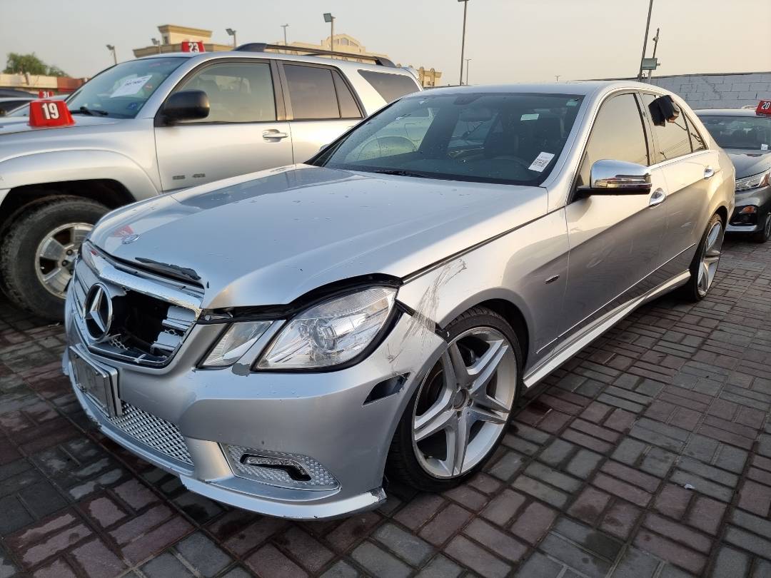 2012 MERCEDES BENZ E 350 — 205335 Miles — Lot A574863 — Souq - Marhaba Auctions Used Cars - Image 3