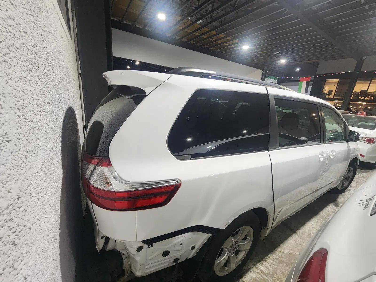 TOYOTA SIENNA 2017 - Marhaba Auction Used Cars - Image 6