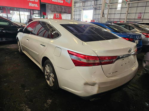 TOYOTA AVALON