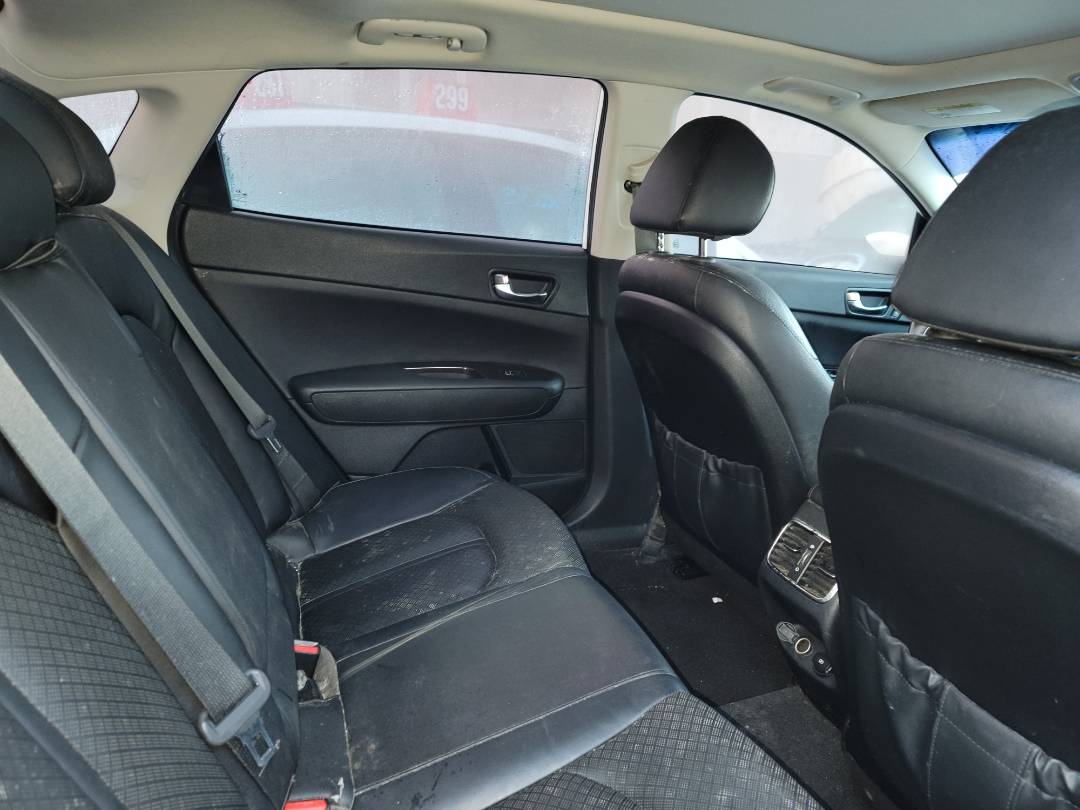2017 KIA OPTIMA — 132010 Miles — Lot 37505174 - Marhaba Auctions Used Cars - Image 5
