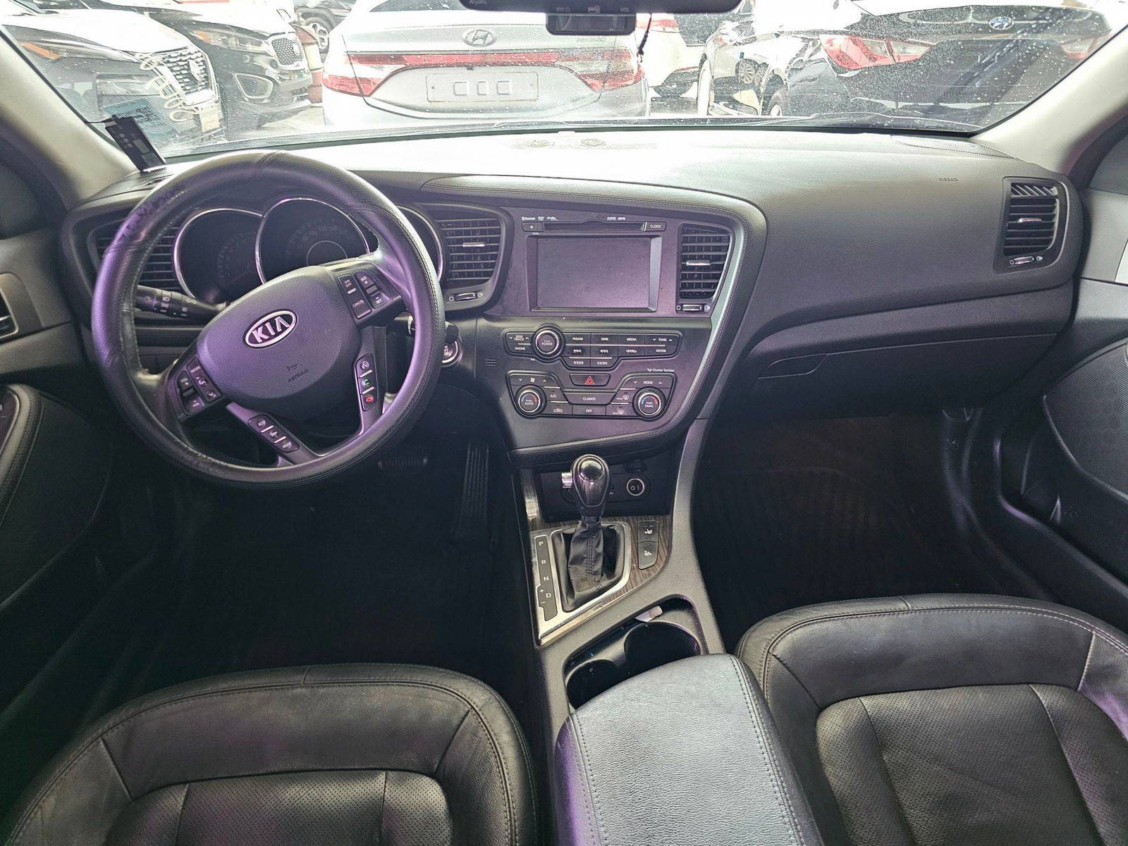 2013 KIA K5 — 103274 KM — Lot 263180 — Souq - Marhaba Auctions Used Cars - Image 7