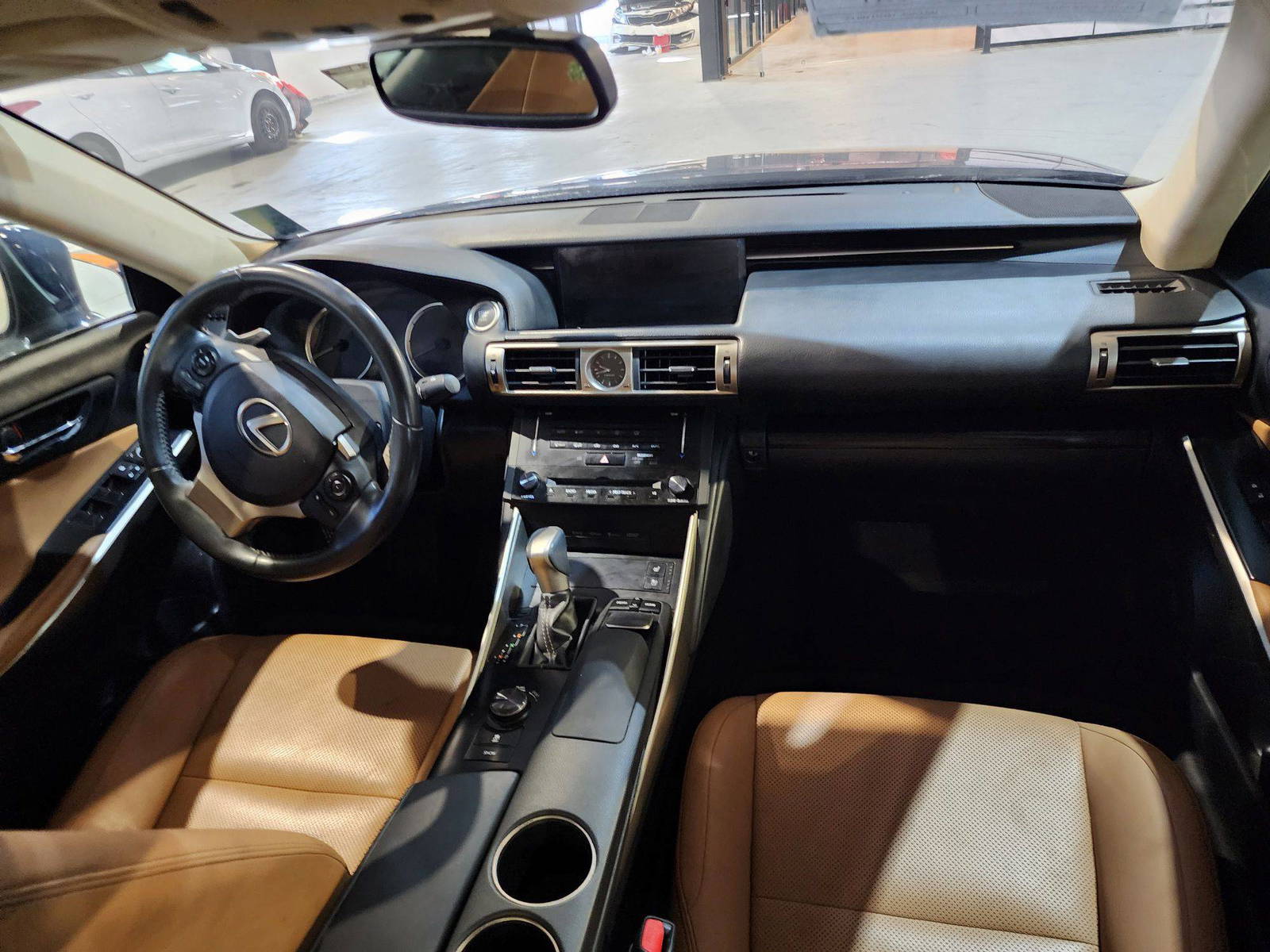 2014 LEXUS IS 250 — 144324 Miles — Lot 5014966 — Al Quoz - Marhaba Auctions Used Cars - Image 8