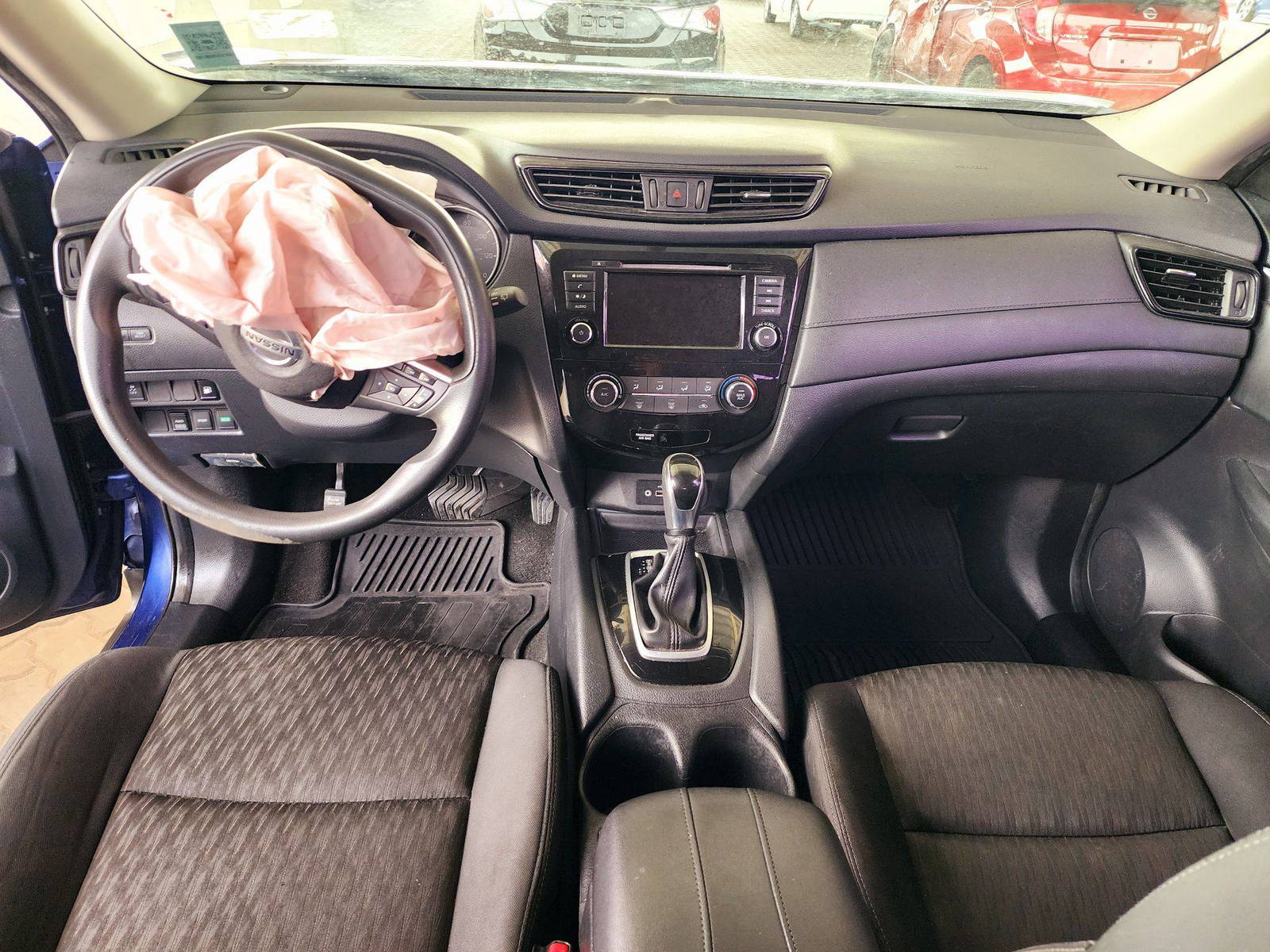 2018 NISSAN ROGUE — 76874 Miles — Lot 40848877 — Souq - Marhaba Auctions Used Cars - Image 7