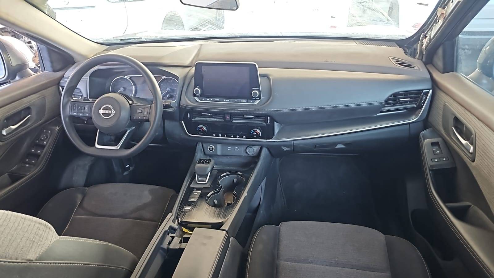 2023 NISSAN ROGUE — sold — 30634 Miles — Lot BA0PC755354 — Souq - Marhaba Auctions Used Cars - Image 6
