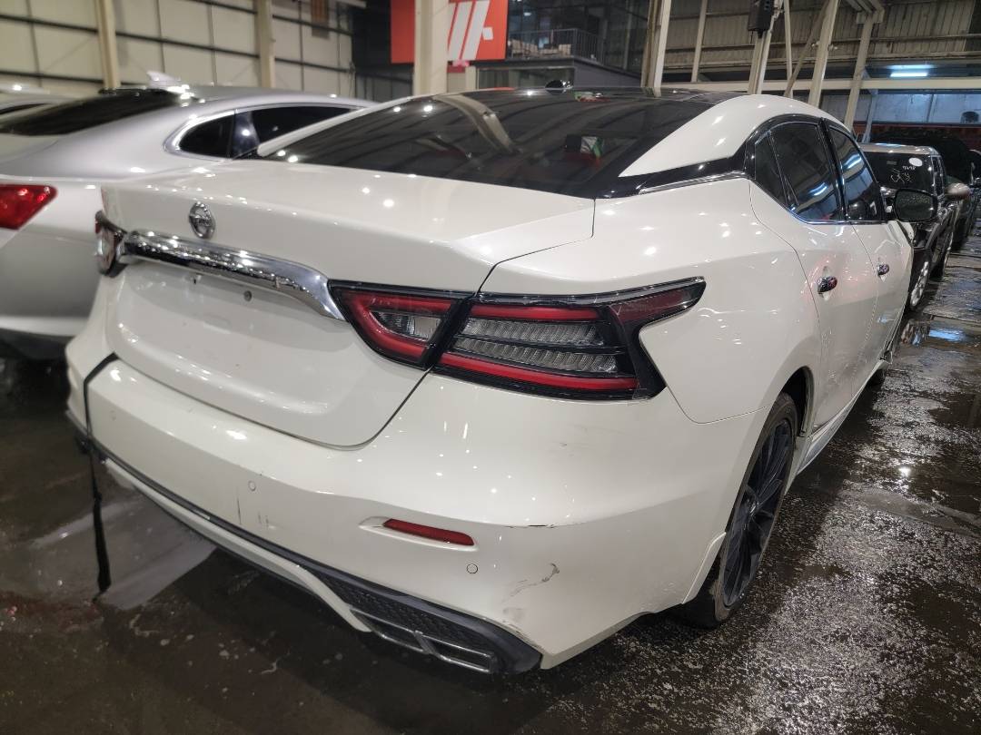 2019 NISSAN MAXIMA — 30019 Miles — Lot C381504 - Marhaba Auctions Used Cars - Image 11