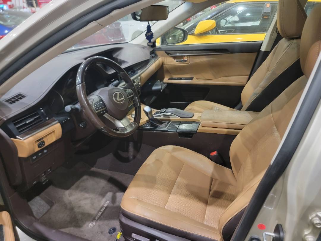 2017 LEXUS ES 300H — 73237 Miles — Lot 56873844 — Main - Marhaba Auctions Used Cars - Image 8