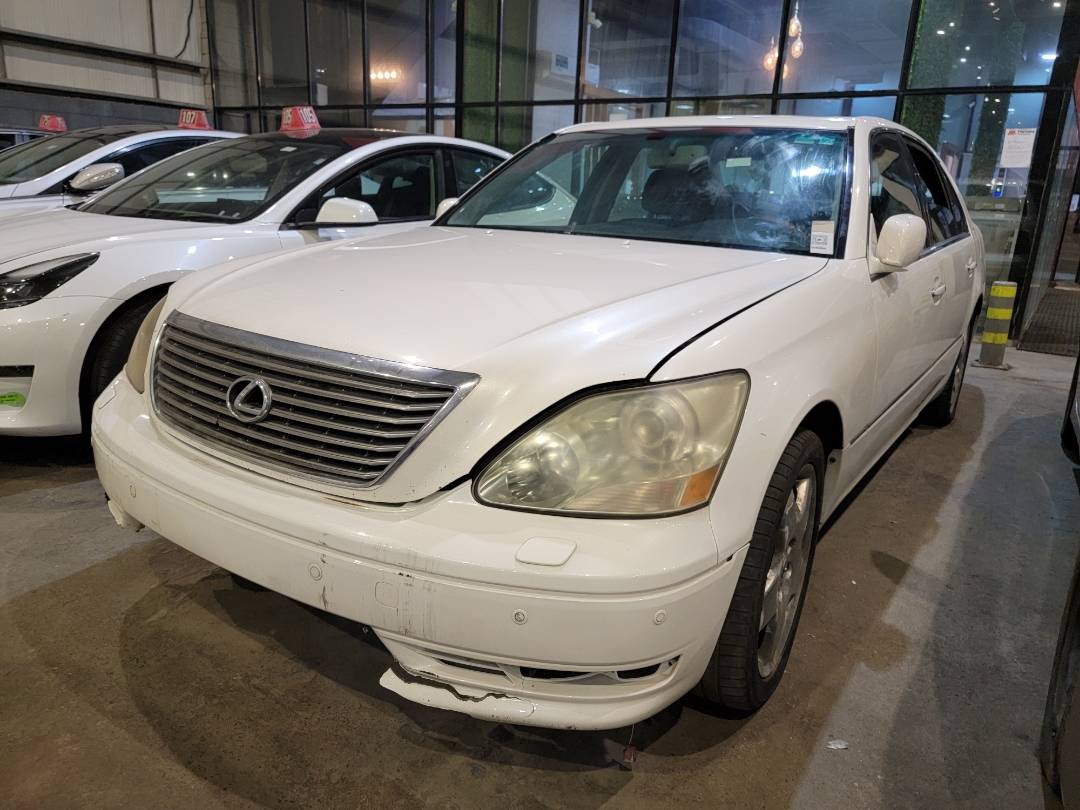 2005 LEXUS LS 430 — 154771 Miles — Lot 20155 — Main - Marhaba Auctions Used Cars - Image 5