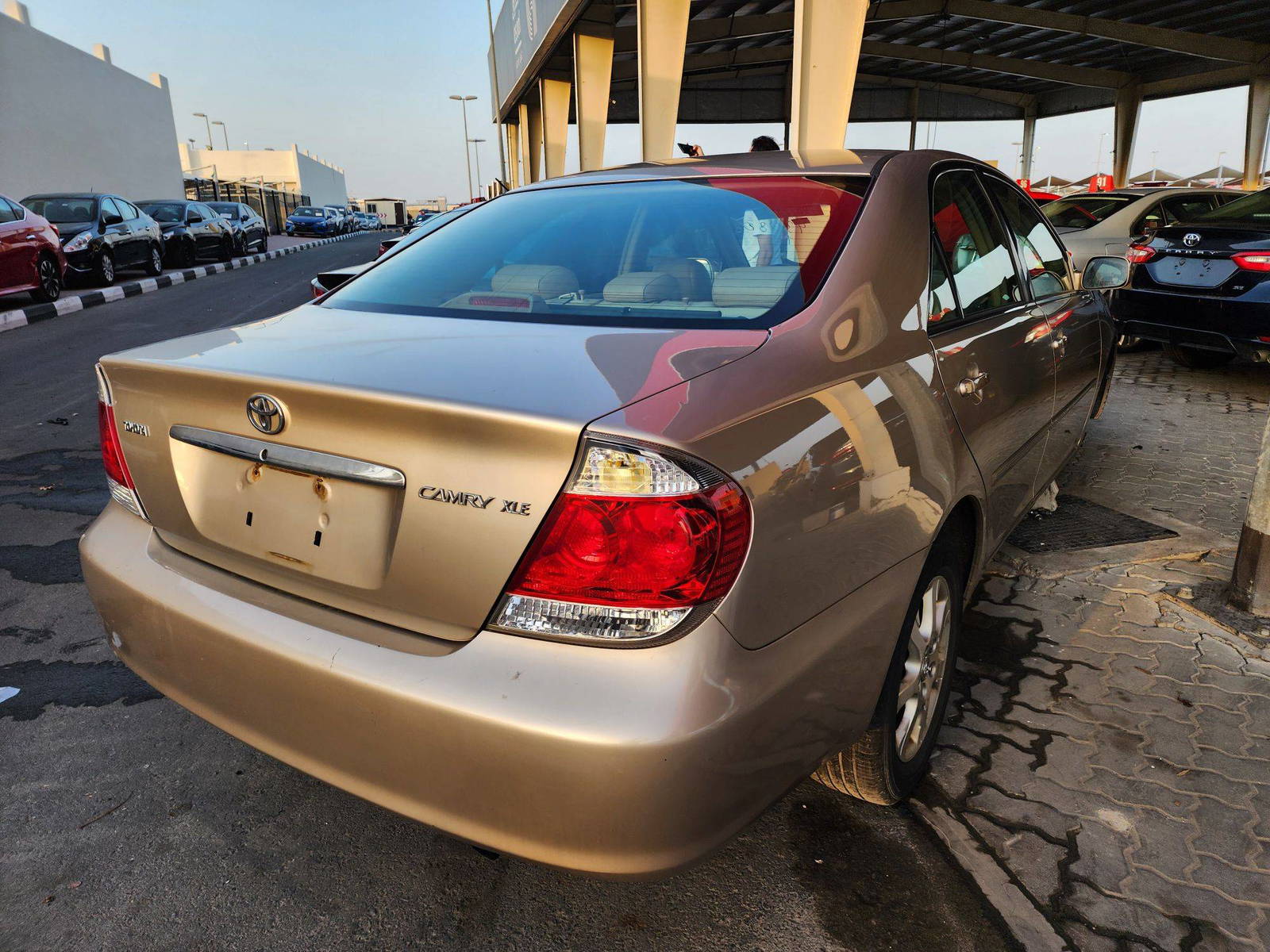 2005 TOYOTA CAMRY — 208110 Miles — Lot 79572413 - Marhaba Auctions Used Cars - Image 4