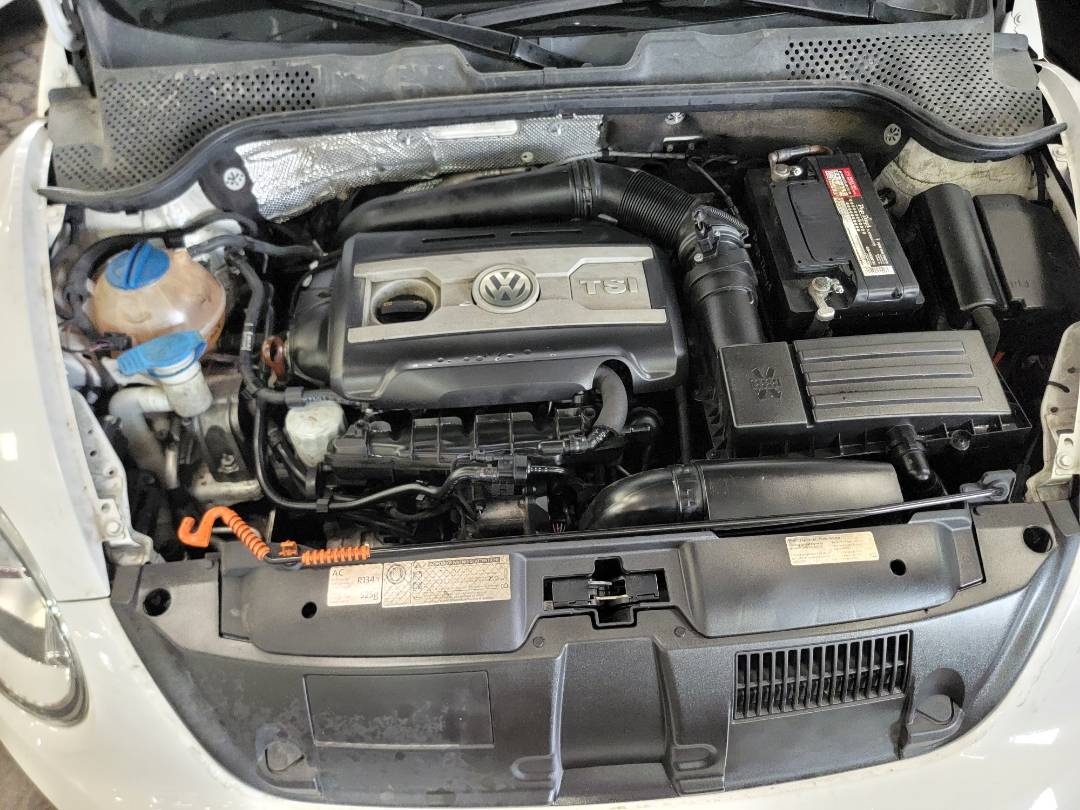 2012 VOLKSWAGEN BETTLE — 106636 Miles — Lot M647989 — Main - Marhaba Auctions Used Cars - Image 12