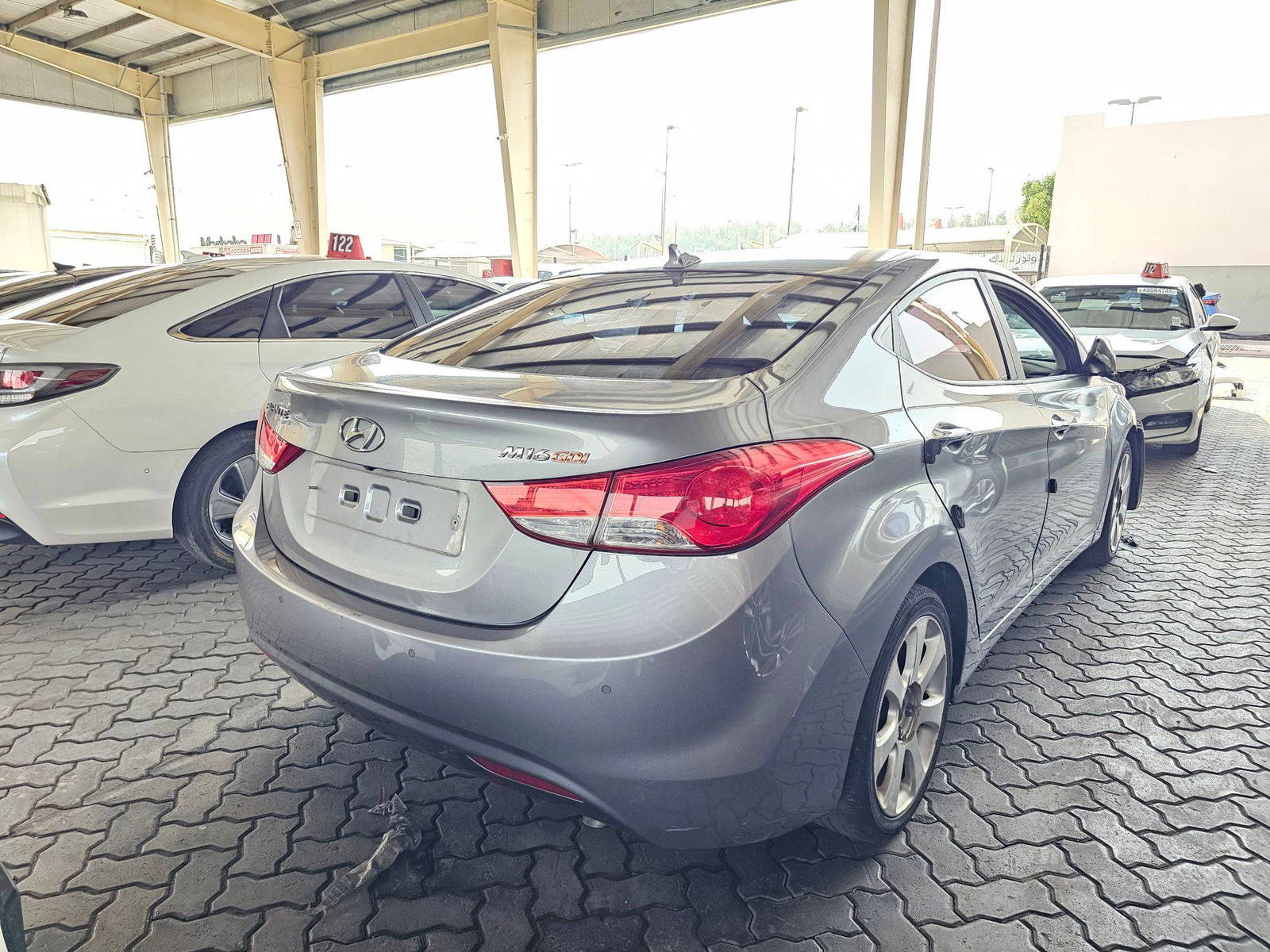 2012 HYUNDAI AVANTE — 107665 KM — Lot 294171 — Souq - Marhaba Auctions Used Cars - Image 3