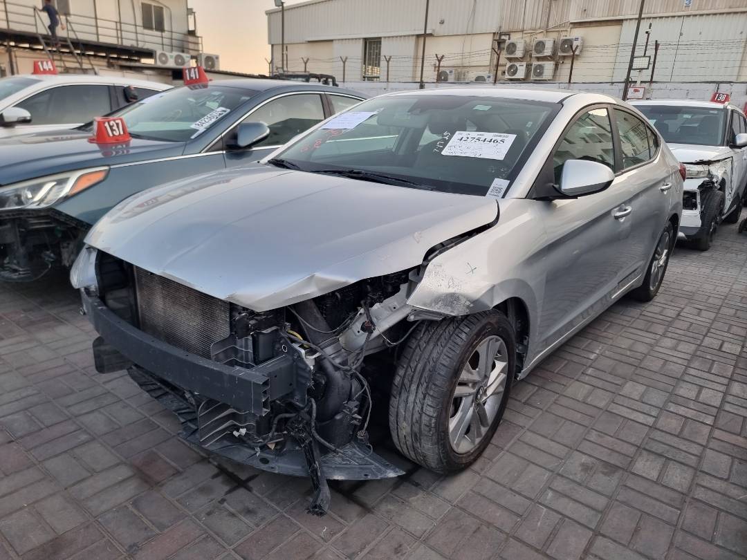 HYUNDAI ELANTRA 2019 - Marhaba Auction Used Cars - Image 4