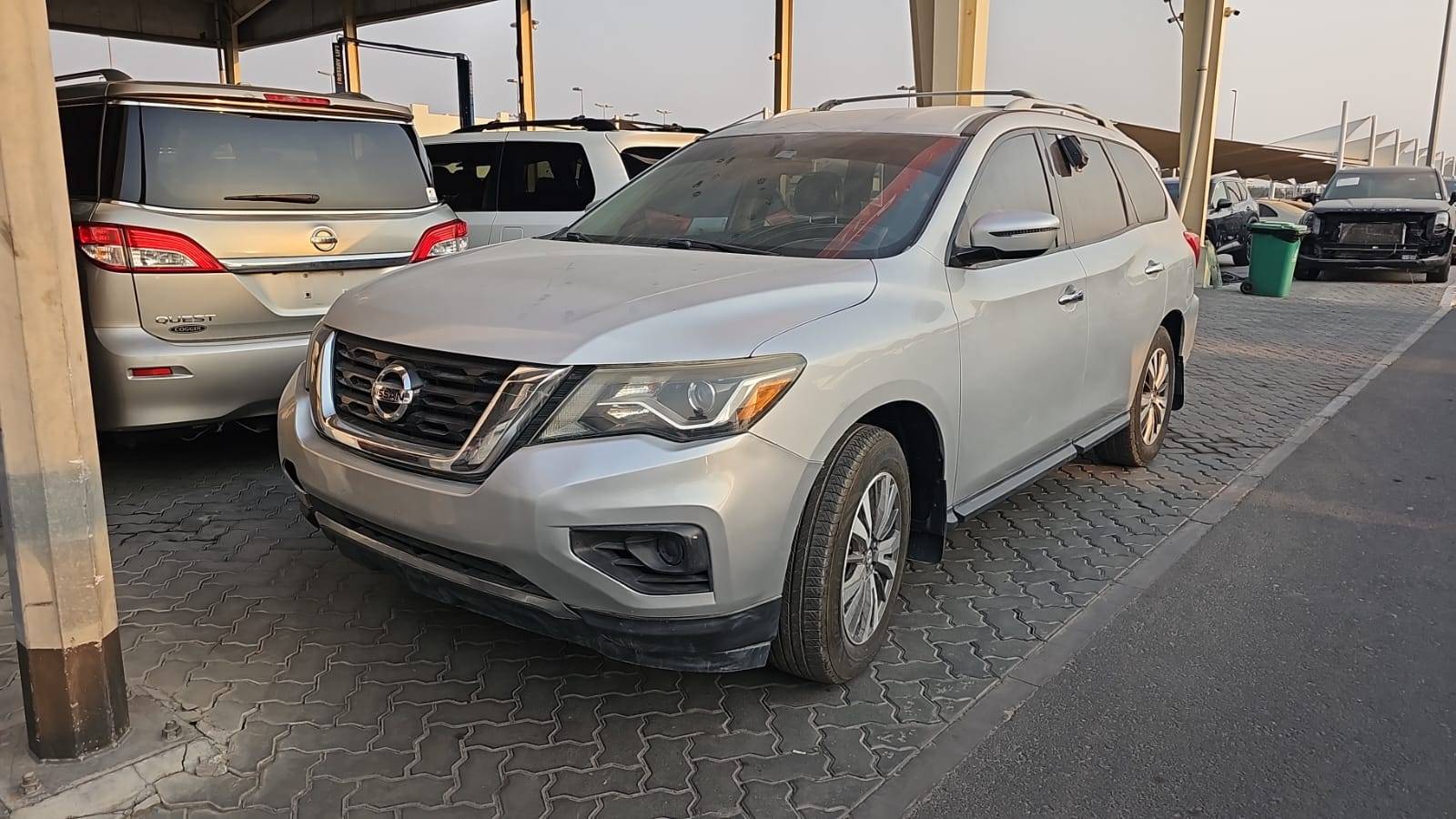 2017 NISSAN PATHFINDER — 106775 Miles — Lot MN6HC684227 — Souq - Marhaba Auctions Used Cars - Image 9