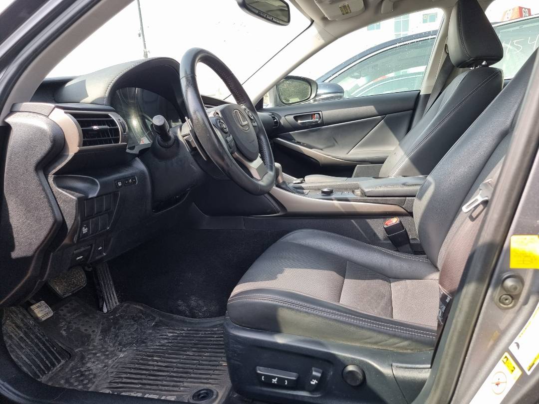 2015 LEXUS IS 250 — 143034 Miles — Lot 5020527 — Ind. 12 - Marhaba Auctions Used Cars - Image 9