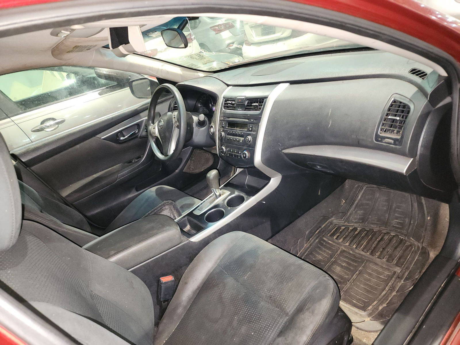 2015 NISSAN ALTIMA — 199327 Miles — Lot 326542 — Souq - Marhaba Auctions Used Cars - Image 5