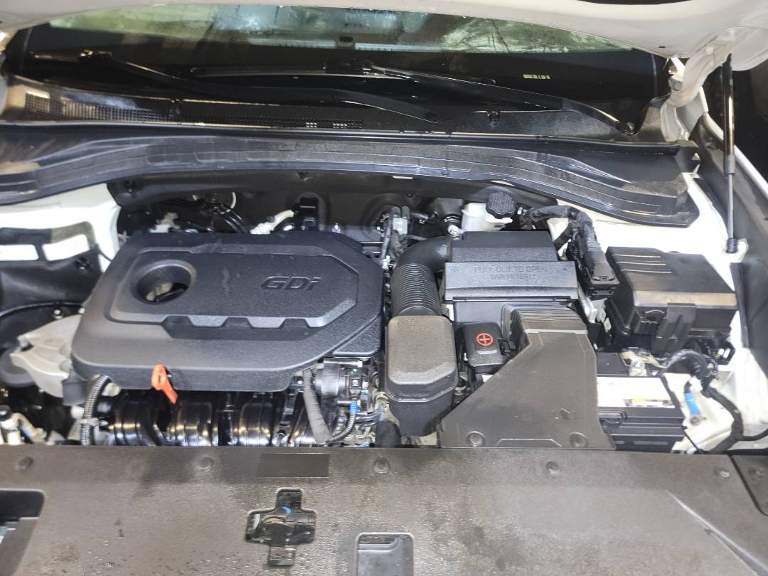 2019 HYUNDAI SANTA FE — 110725 Miles — Lot 102537 - Marhaba Auctions Used Cars - Image 9