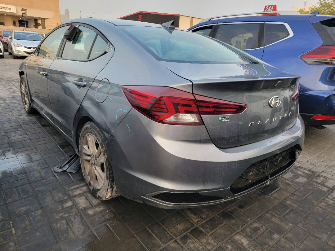 2019 HYUNDAI ELANTRA — 152742 Miles — Lot 152 742 — Main - Marhaba Auctions Used Cars - Image 3