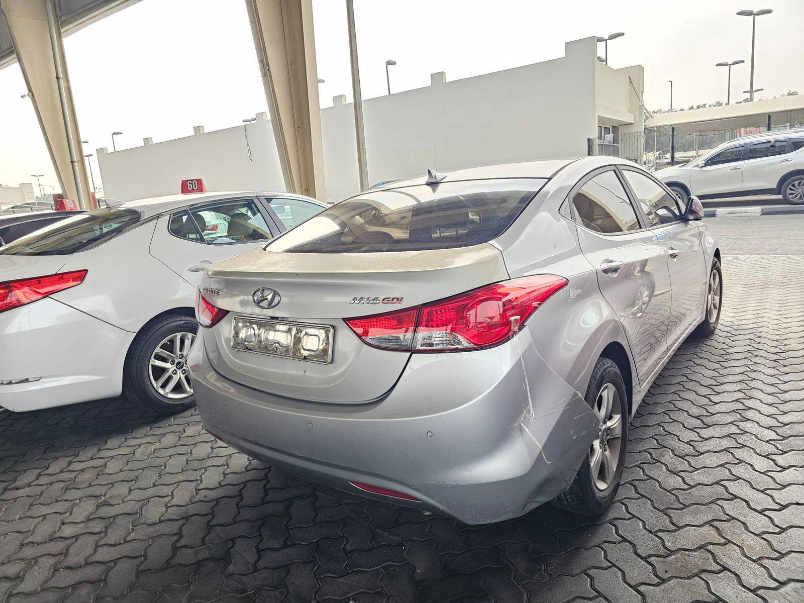 2012 HYUNDAI AVANTE — 81392 KM — Lot 459943 — Souq - Marhaba Auctions Used Cars - Image 5