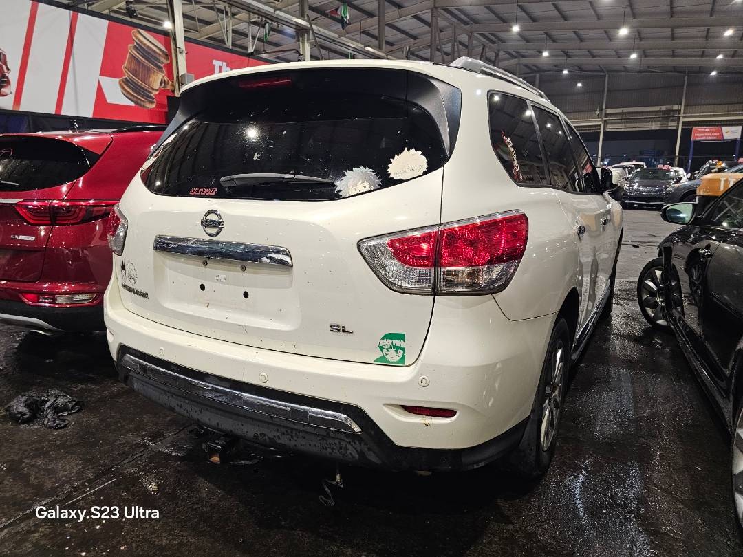 2013 NISSAN PATHFINDER — 182609 Miles — Lot 1DC613241 — Main - Marhaba Auctions Used Cars - Image 3
