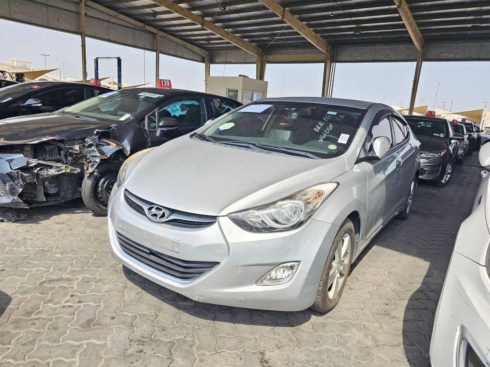 2012 HYUNDAI AVANTE — 167641 KM — Lot 276422 — Souq - Marhaba Auctions Used Cars - Image 5