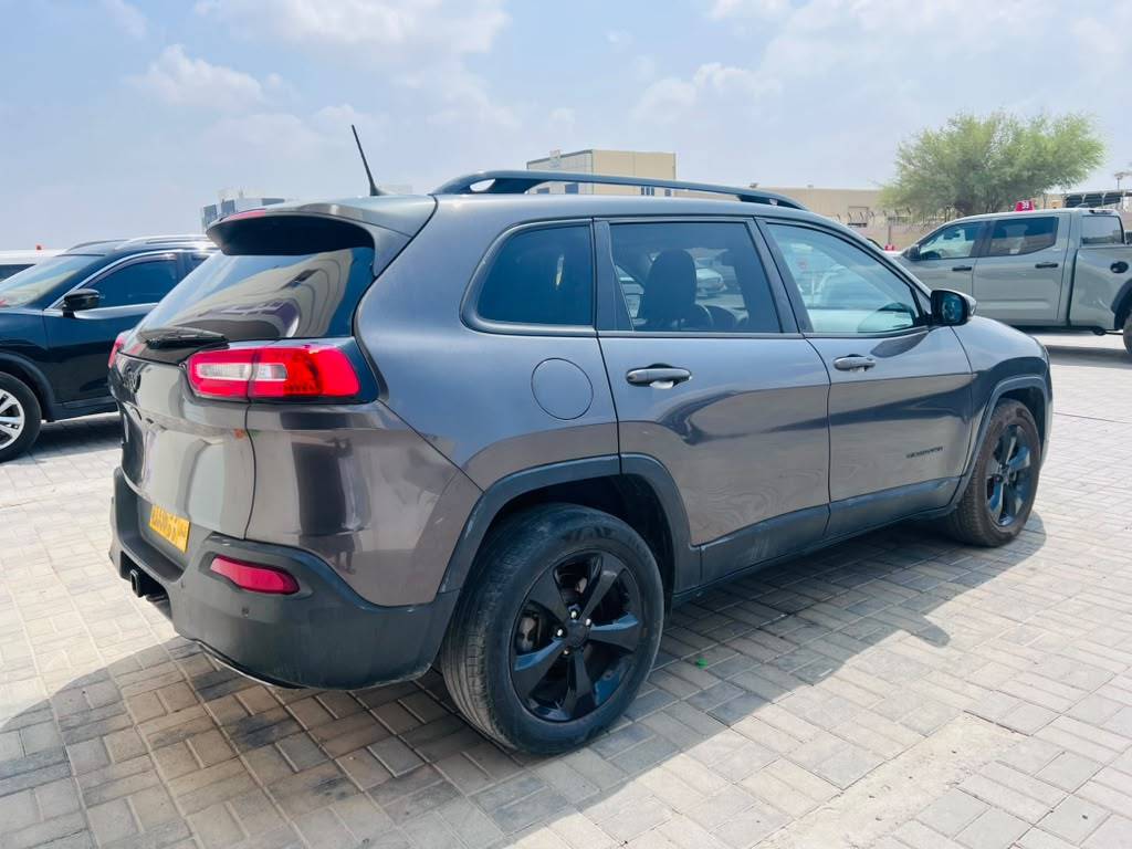 2018 JEEP CHEROKEE — 81494 Miles — Lot JD541134 - Marhaba Auctions Used Cars - Image 5