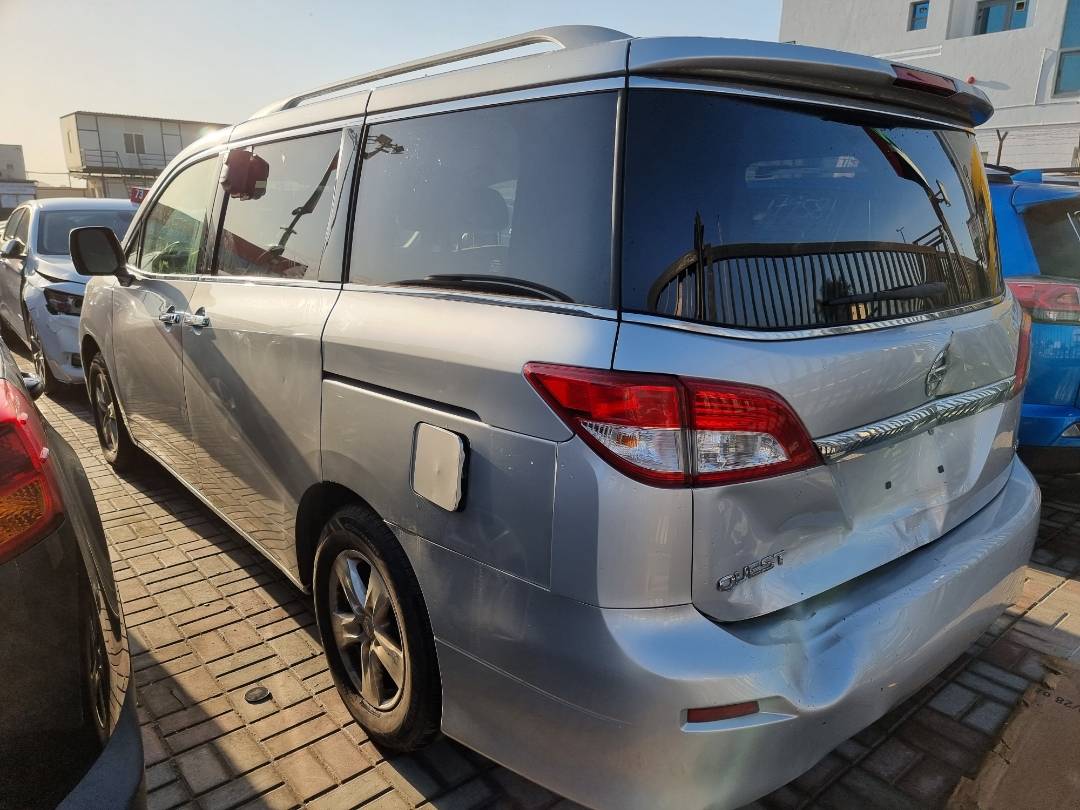 2017 NISSAN QUEST — 116477 Miles — Lot 73227264 — Ind. 12 - Marhaba Auctions Used Cars - Image 5
