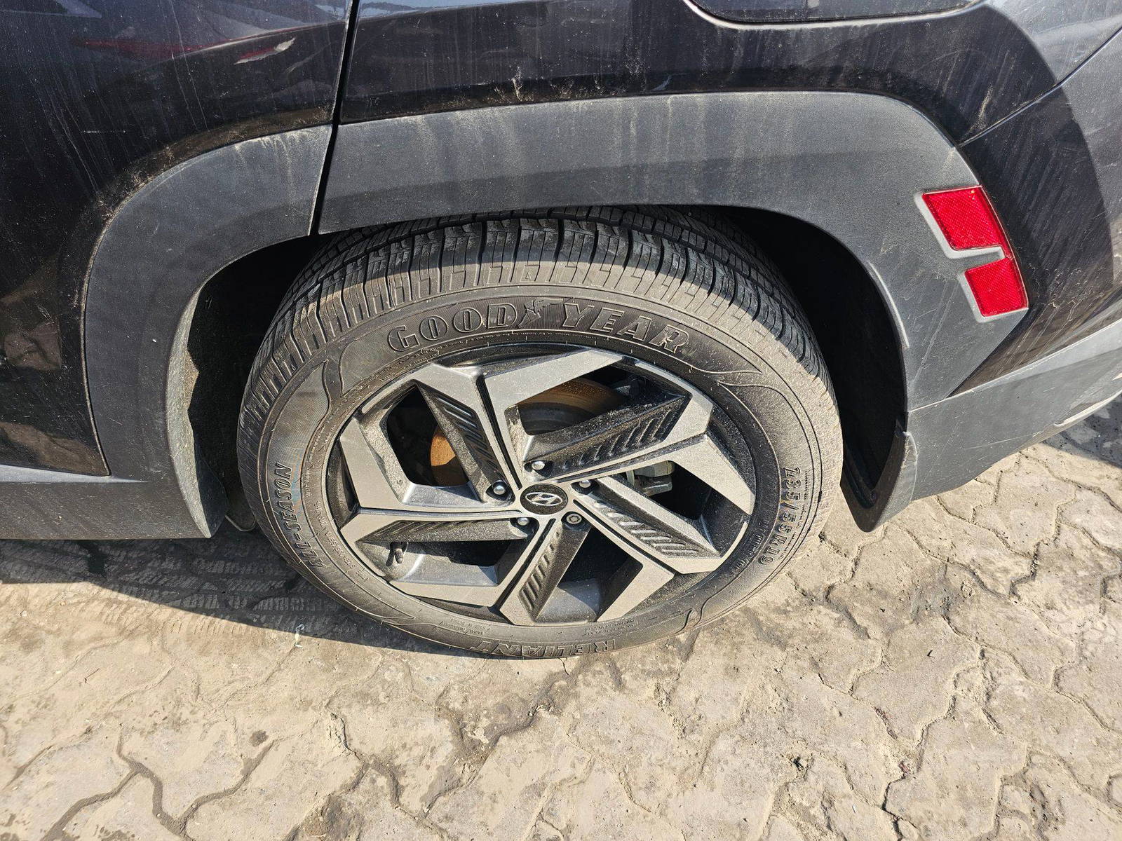 HYUNDAI TUCSON 2022 - Marhaba Auction Used Cars - Image 7