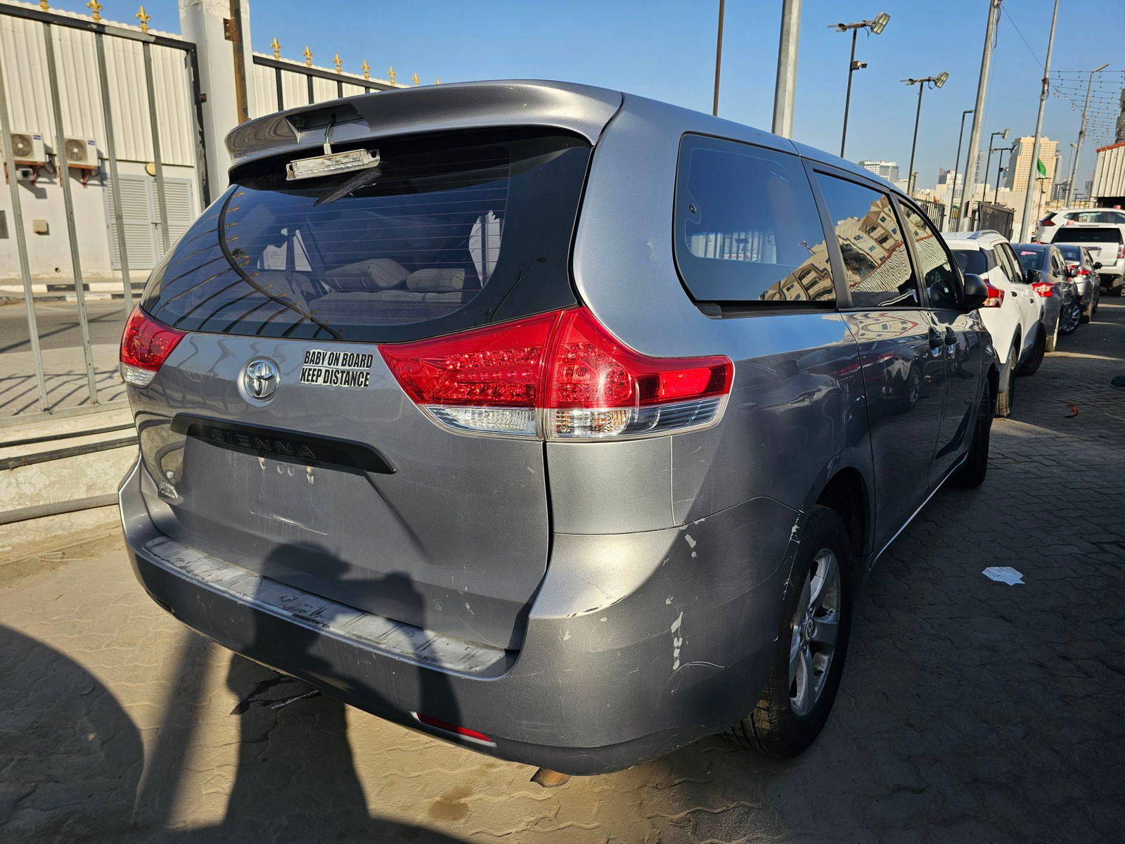 TOYOTA SIENNA 2011 - Marhaba Auction Used Cars - Image 3