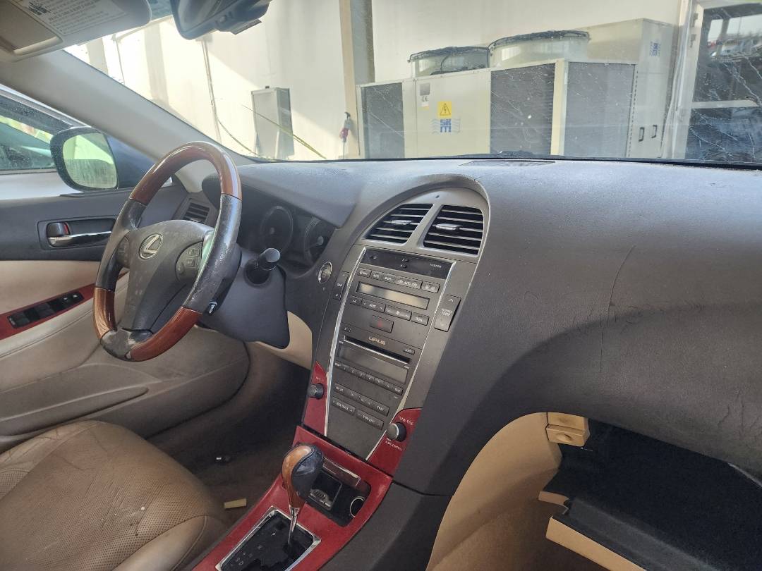 2007 LEXUS ES 350 — 196549 Miles — Lot 37054624 - Marhaba Auctions Used Cars - Image 8