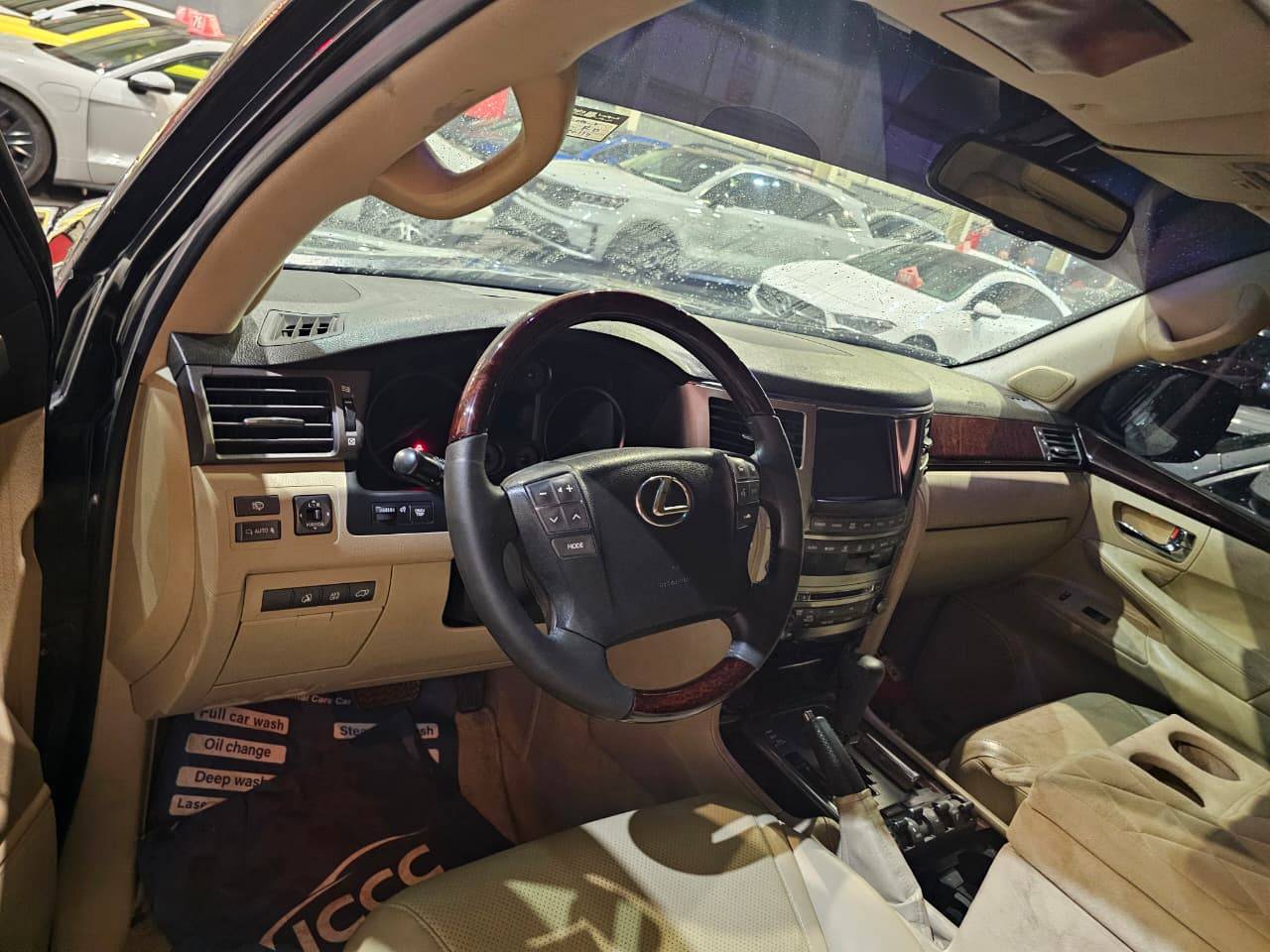 2009 LEXUS LX 570 — 180114 KM — Lot 094029016 — Main - Marhaba Auctions Used Cars - Image 8