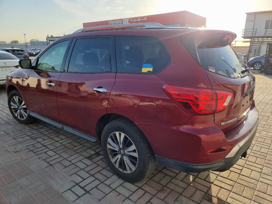2018 NISSAN PATHFINDER — 124870 Miles — Lot 125487 — Souq - Marhaba Auctions Used Cars - Image 5