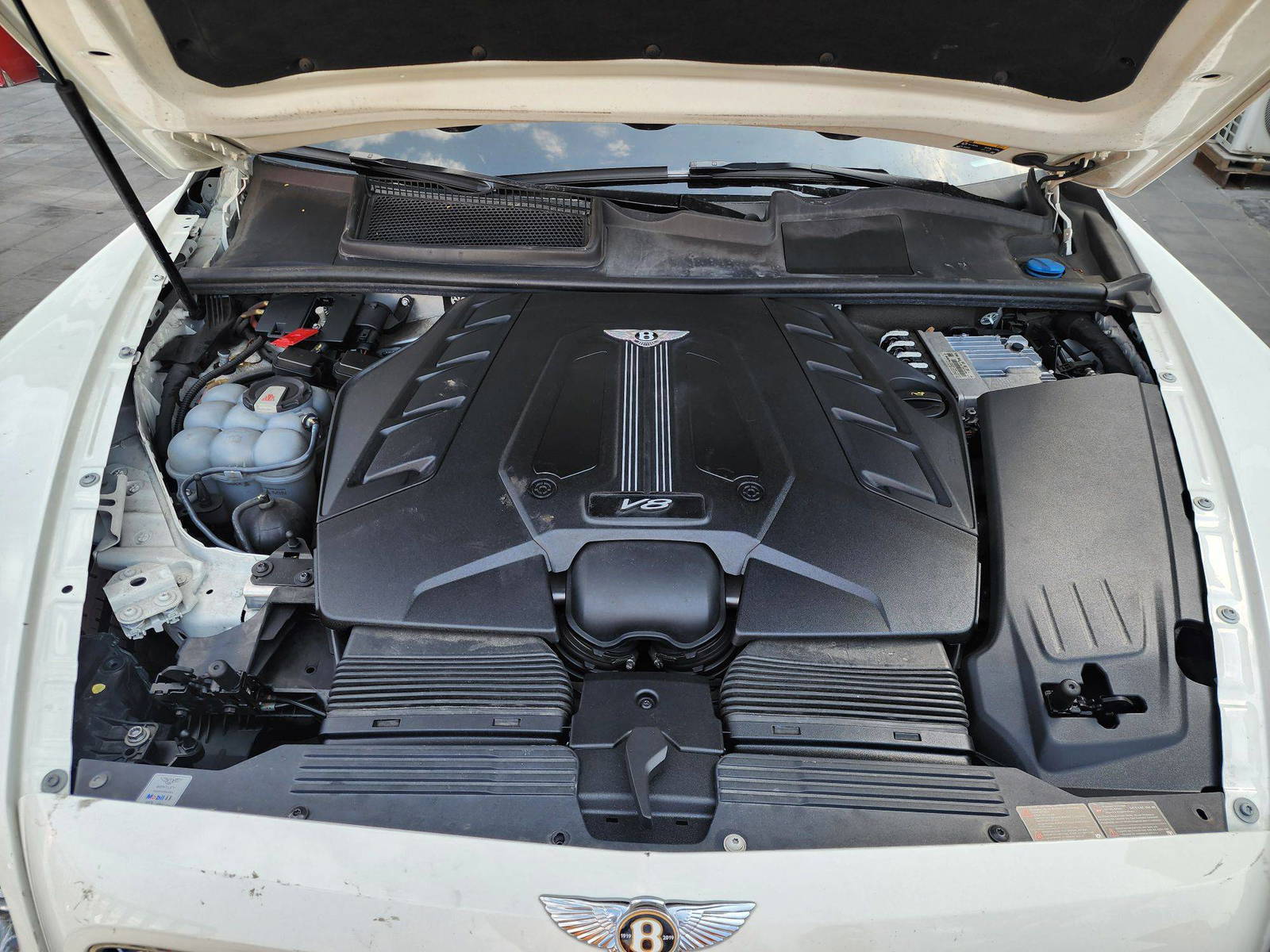 BENTLEY BENTAYGA 2019 - Marhaba Auction Used Cars - Image 13