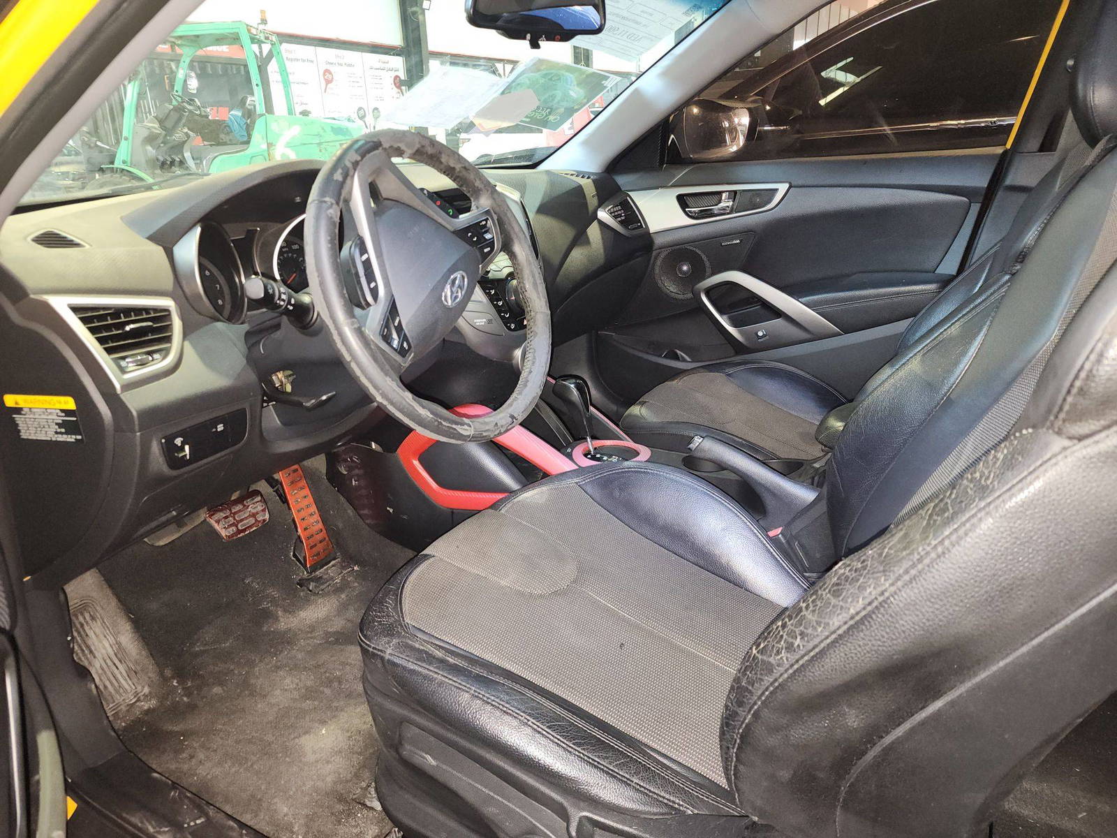 HYUNDAI VELOSTER 2012 - Marhaba Auction Used Cars - Image 7